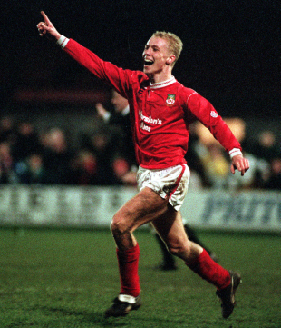 PODCAST: Steve Watkin looks back on THAT Arsenal goal!